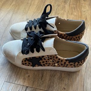 Boutique tennis shoes